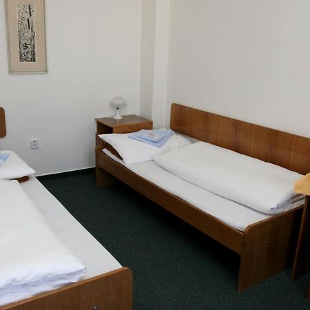 Ensana Jalta Otel Piest'any Oda fotoğraf